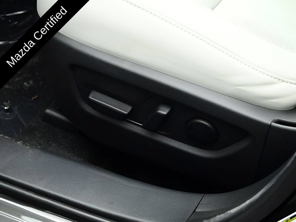 Certified 2025 MAZDA CX-30 AWD 2.5 S w/ Premium Package image 7
