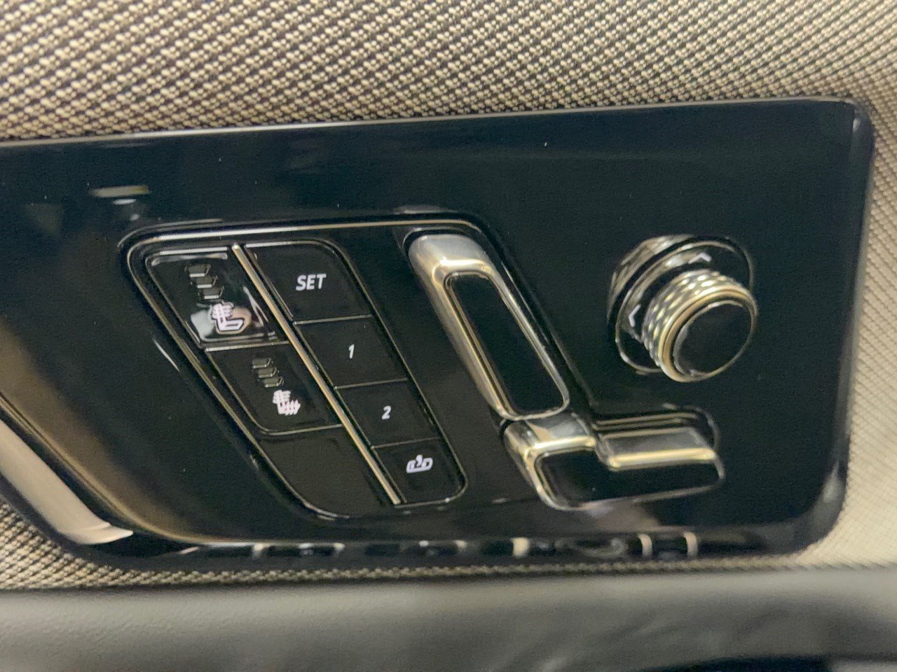 New 2027 Cadillac Optiq Sport RWD image 16