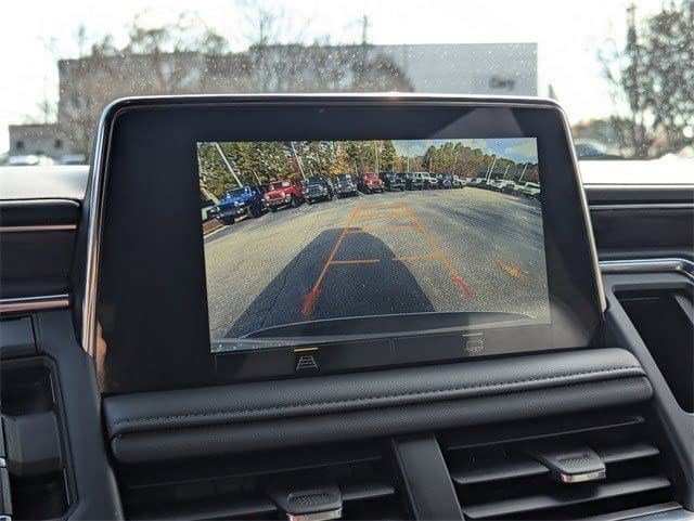 Used 2022 Chevrolet Tahoe Z71 image 24