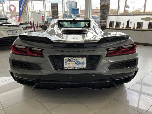 Used 2025 Chevrolet Corvette E-Ray w/ Stealth Interior Trim Package image 7