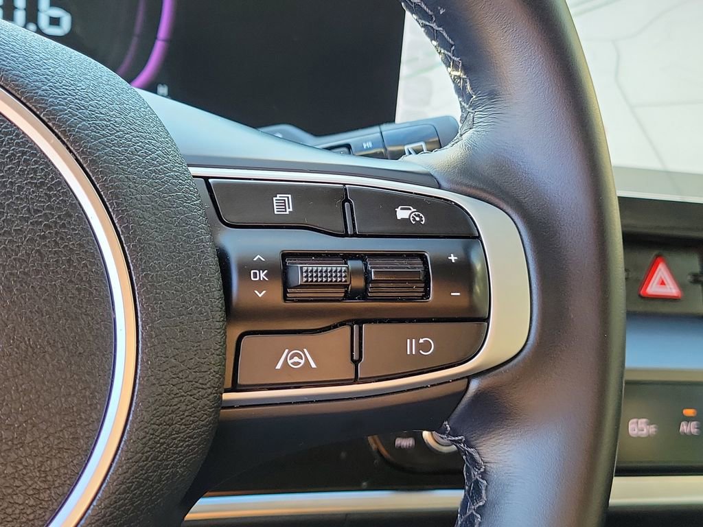 Used 2024 Kia Sportage EX image 22