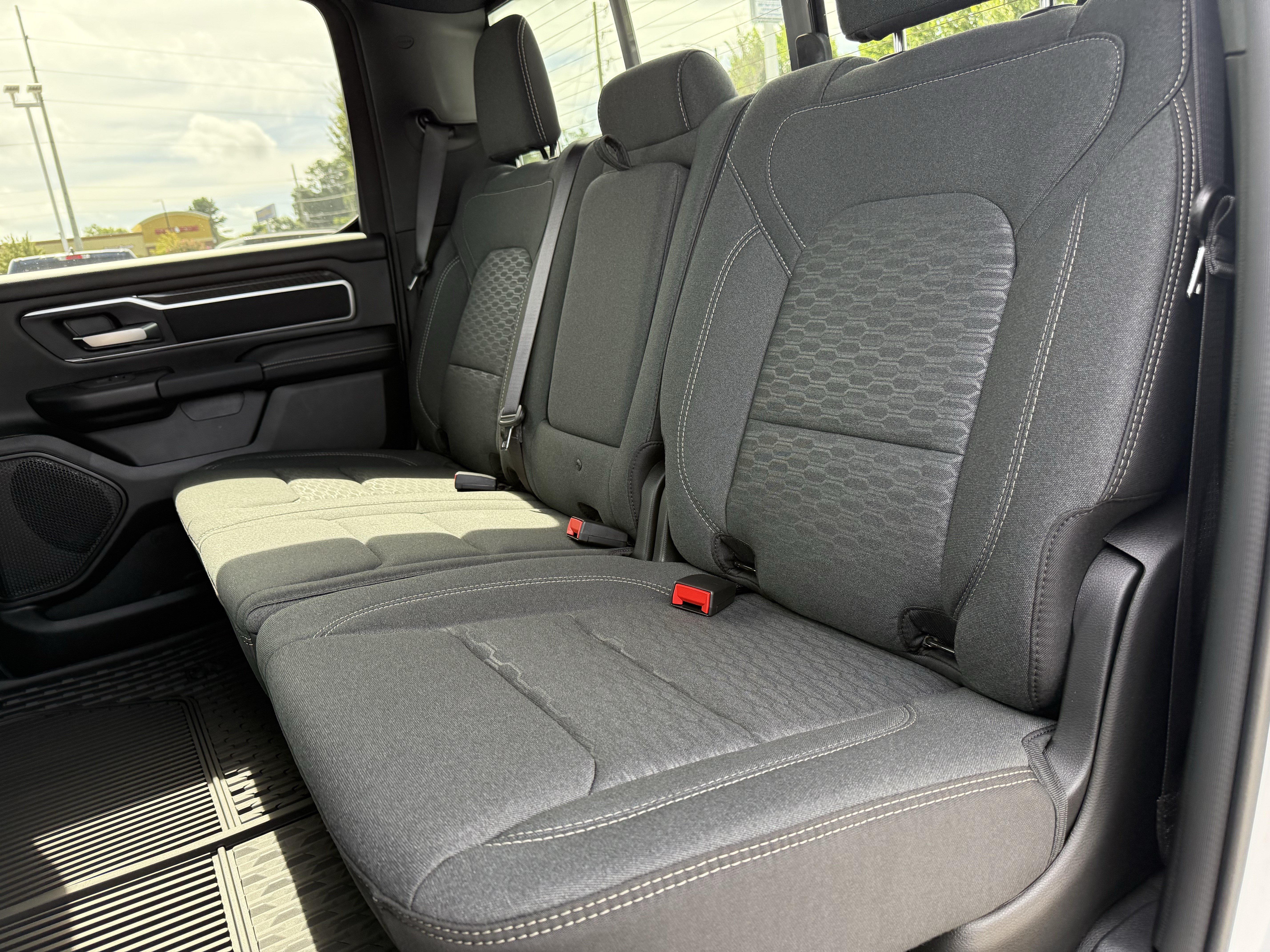 New 2026 RAM 1500 Big Horn AWD/4WD image 30