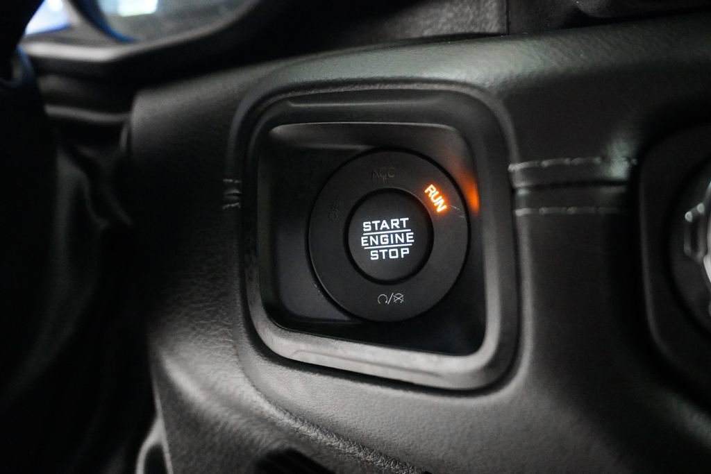 Certified 2025 Jeep Wrangler Unlimited Sahara w/ Safety Group image 24