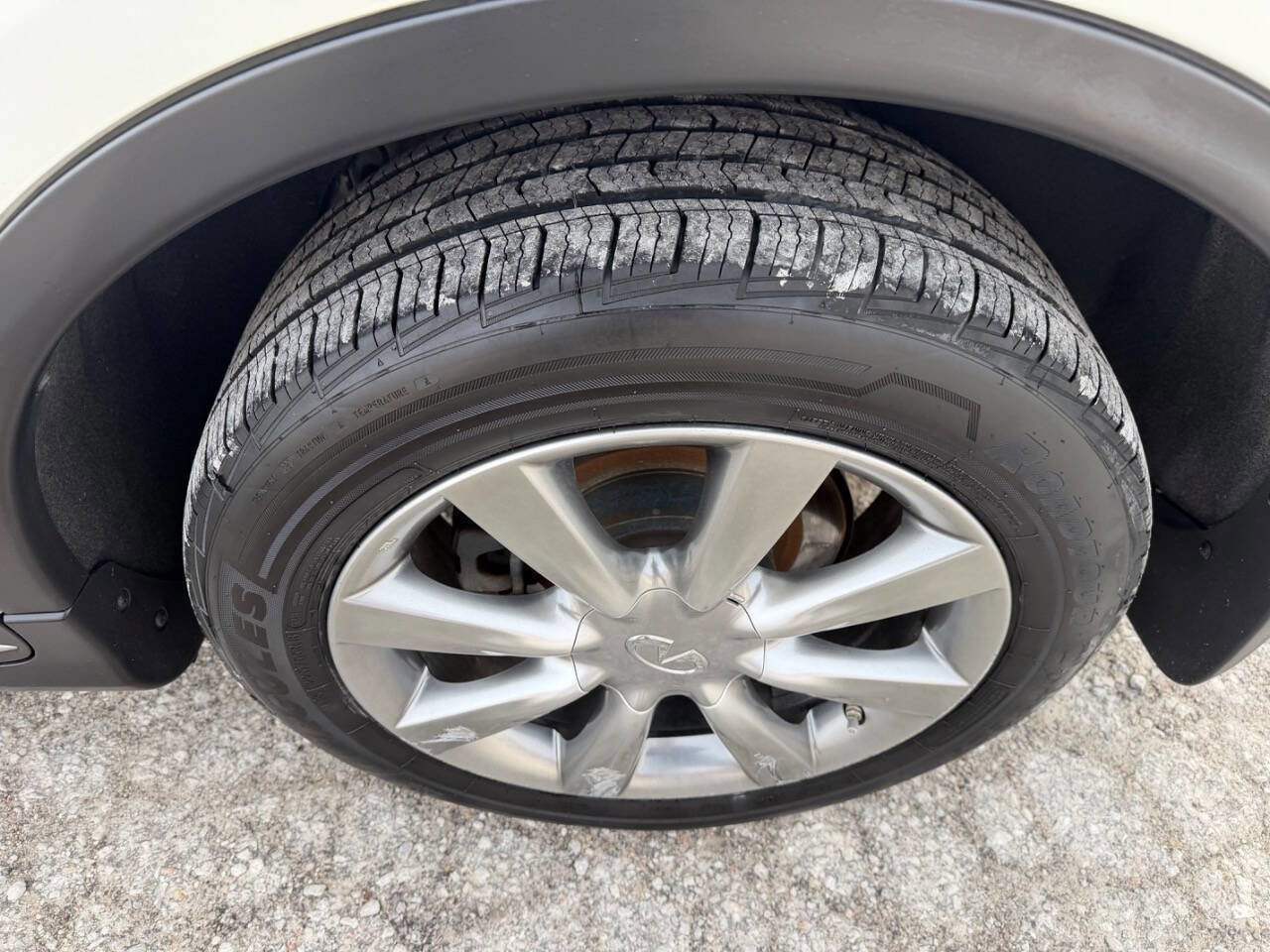 Used 2017 INFINITI QX50 Journey w/ Premium Package image 10