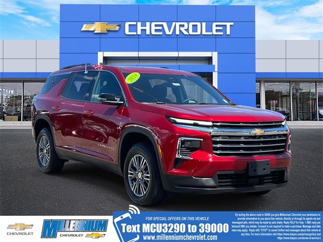 Certified 2024 Chevrolet Traverse LT w/ Enhanced Driving Package