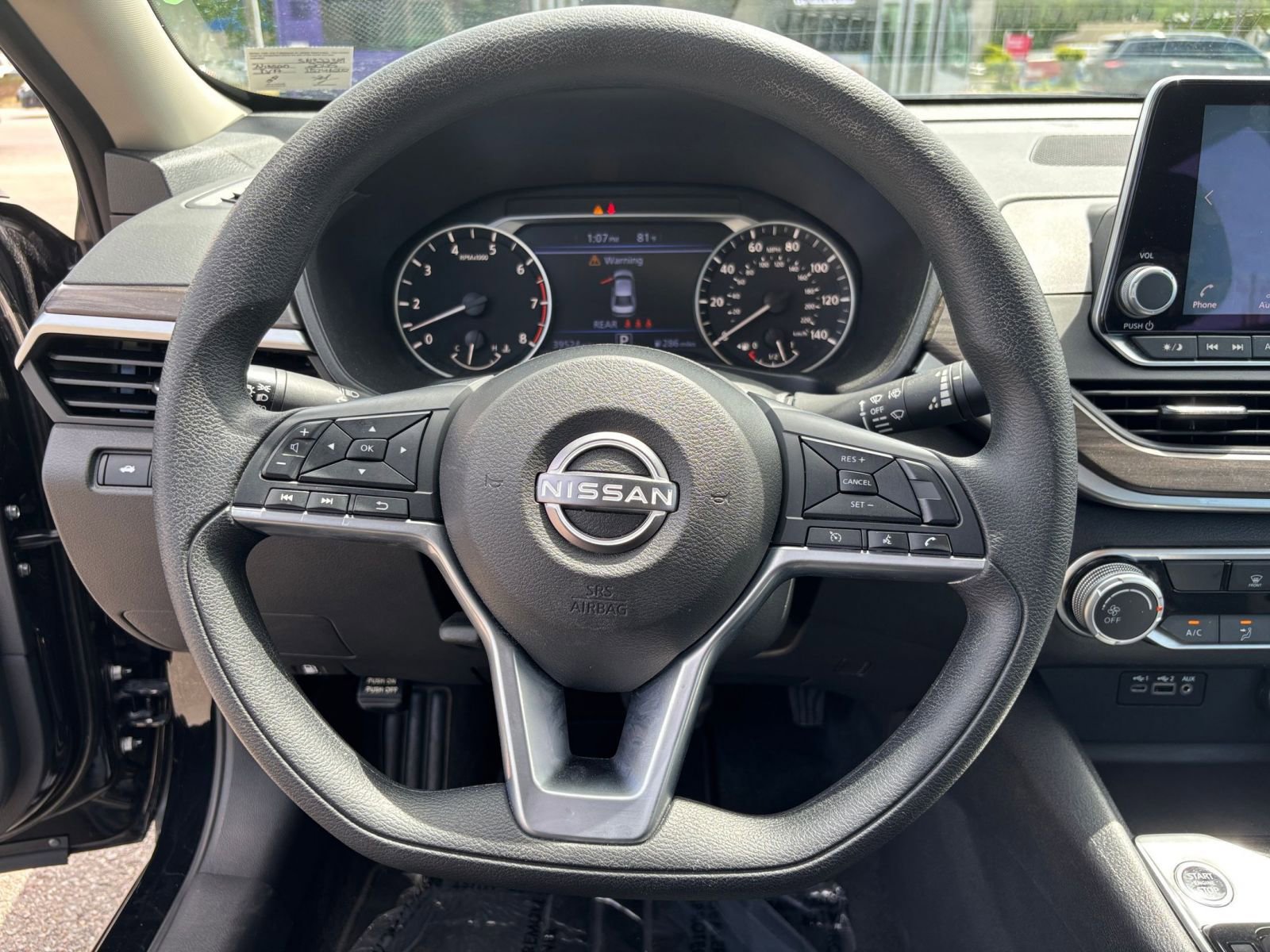 Used 2025 Nissan Altima 2.5 SV FWD image 28