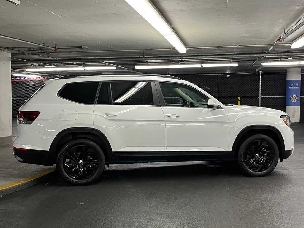 Certified 2023 Volkswagen Atlas SE w/ Black Wheel Package AWD/4WD image 41