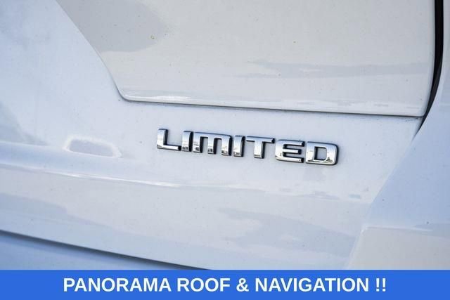 Used 2022 Jeep Grand Cherokee L Limited image 9