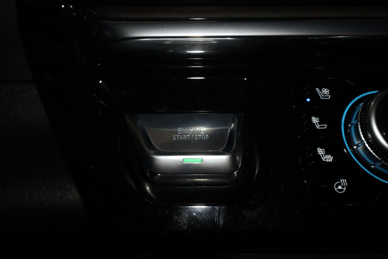 Certified 2024 GMC Sierra 1500 Denali Ultimate AWD/4WD image 18