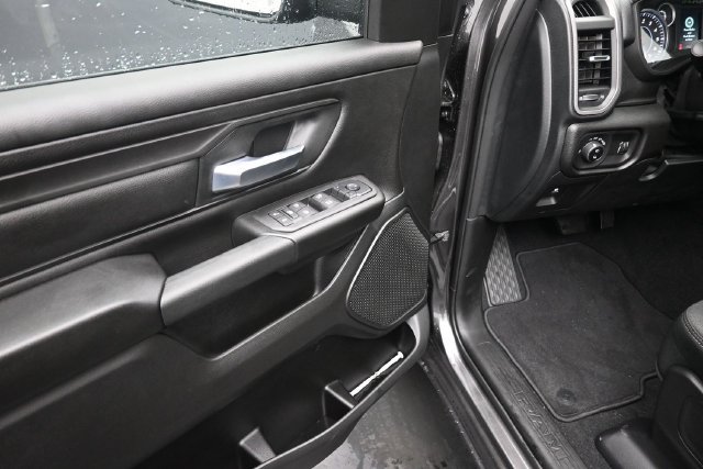 New 2027 RAM 1500 Express RWD image 18