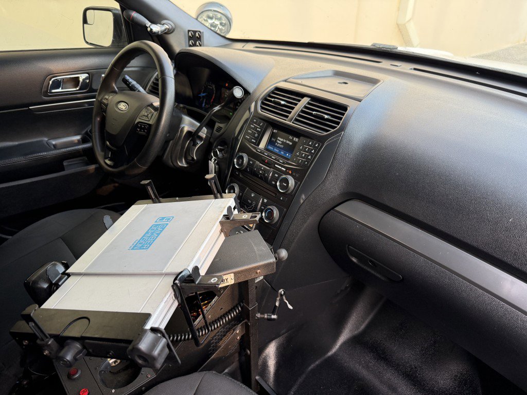 Used 2018 Ford Explorer 4WD Police Interceptor image 16