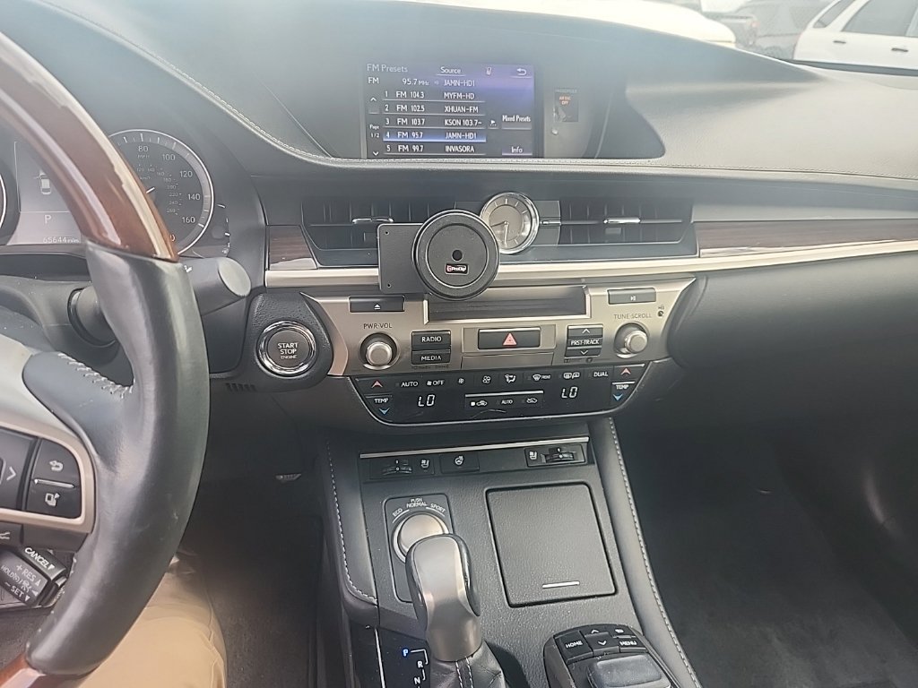 Used 2017 Lexus ES 350 w/ Navigation System Package FWD image 24