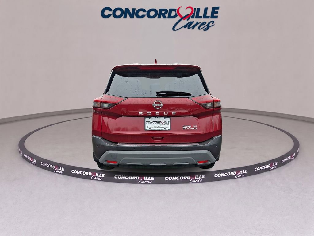 Used 2023 Nissan Rogue SV AWD/4WD image 5