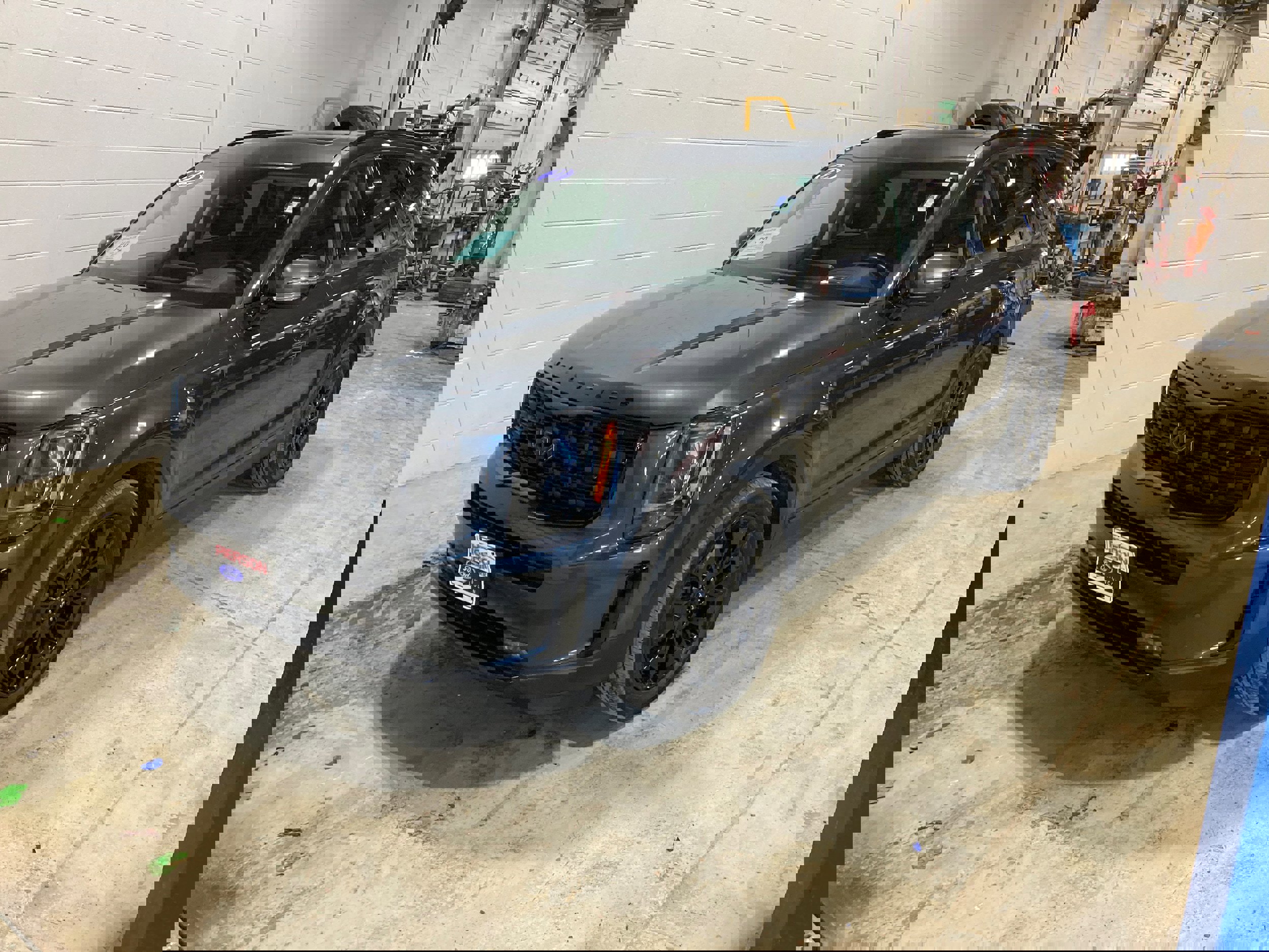 Used 2022 Kia Telluride SX image 1