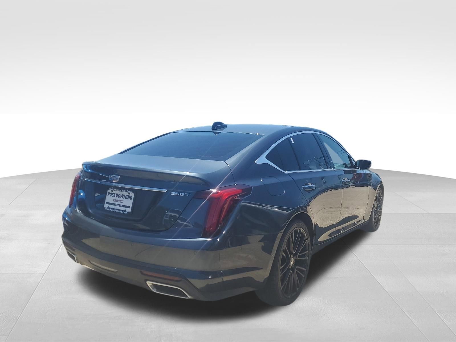 Used 2020 Cadillac CT5 Premium Luxury RWD image 4