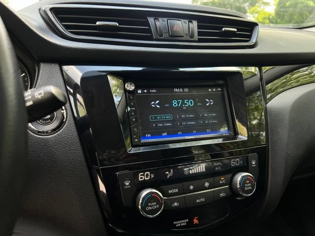 Used 2020 Nissan Rogue Sport SV FWD image 36