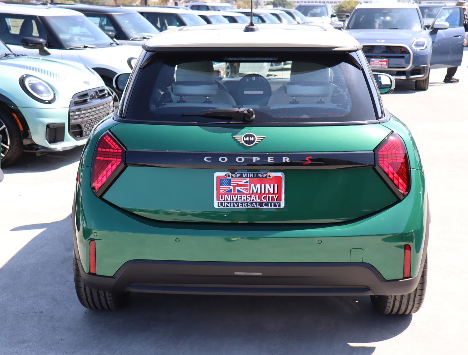 New 2026 MINI Cooper S image 5