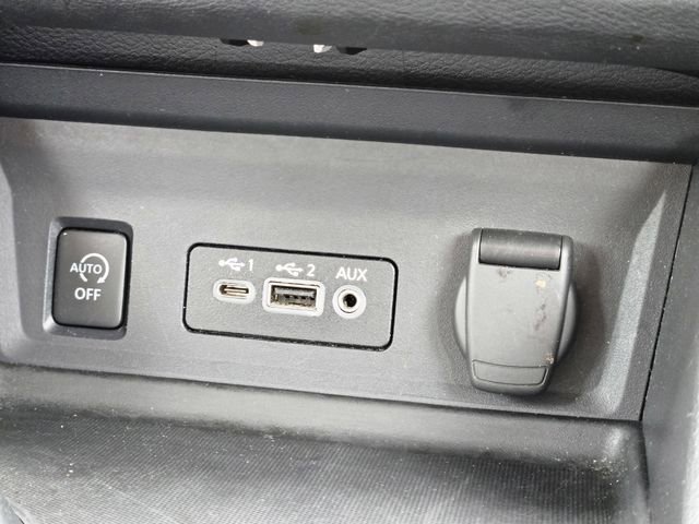 Certified 2024 Nissan Sentra SV FWD image 25