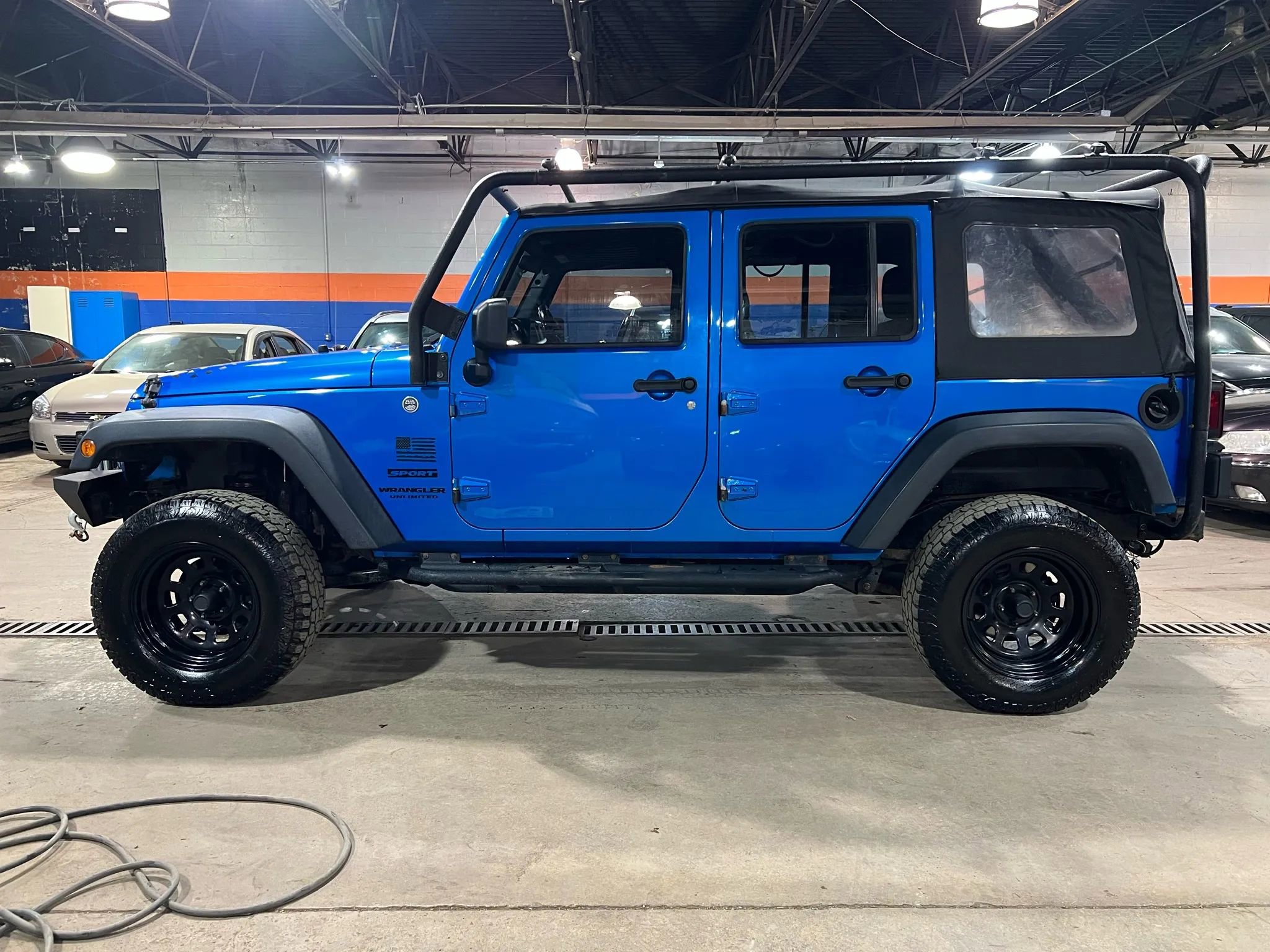Used 2015 Jeep Wrangler Unlimited Sport w/ Connectivity Group image 6