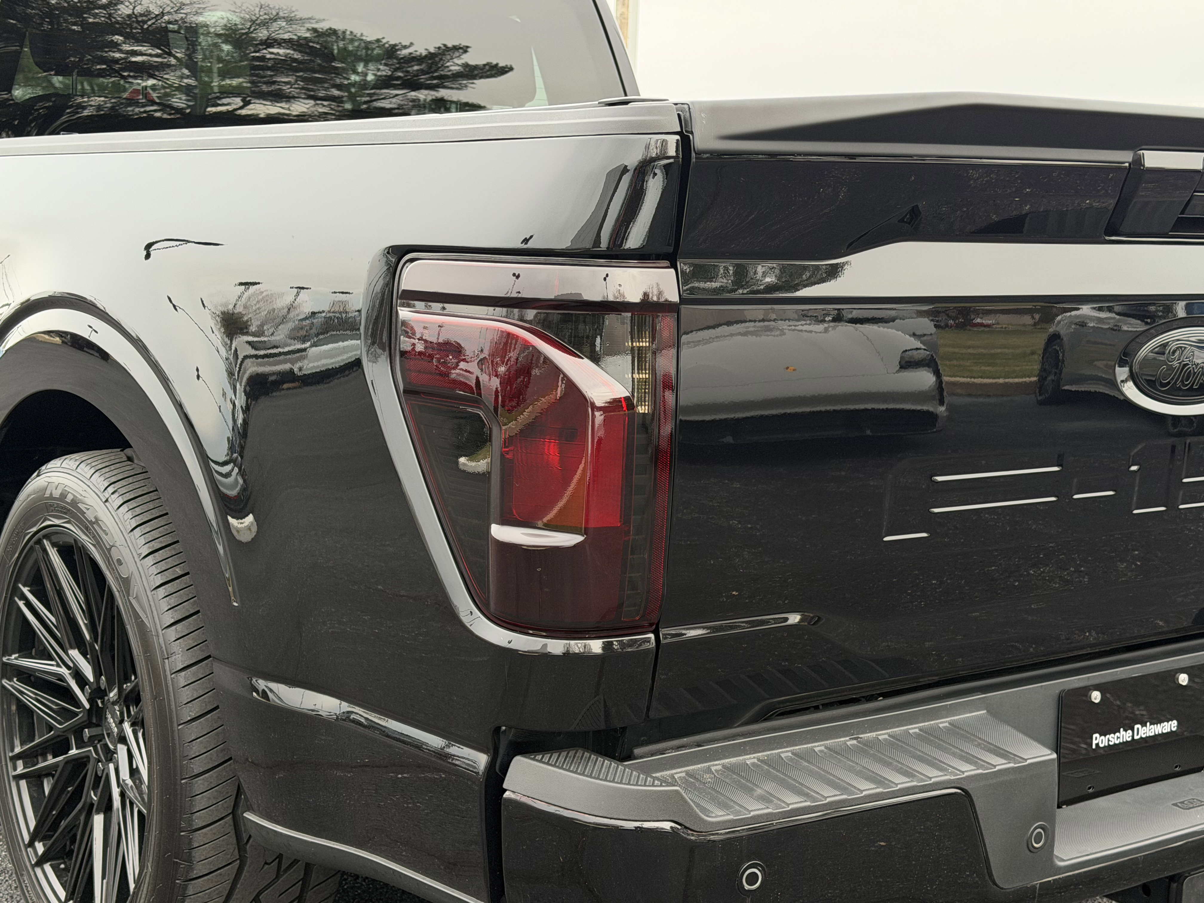 Used 2024 Ford F150 XL w/ Equipment Group 103A High image 19