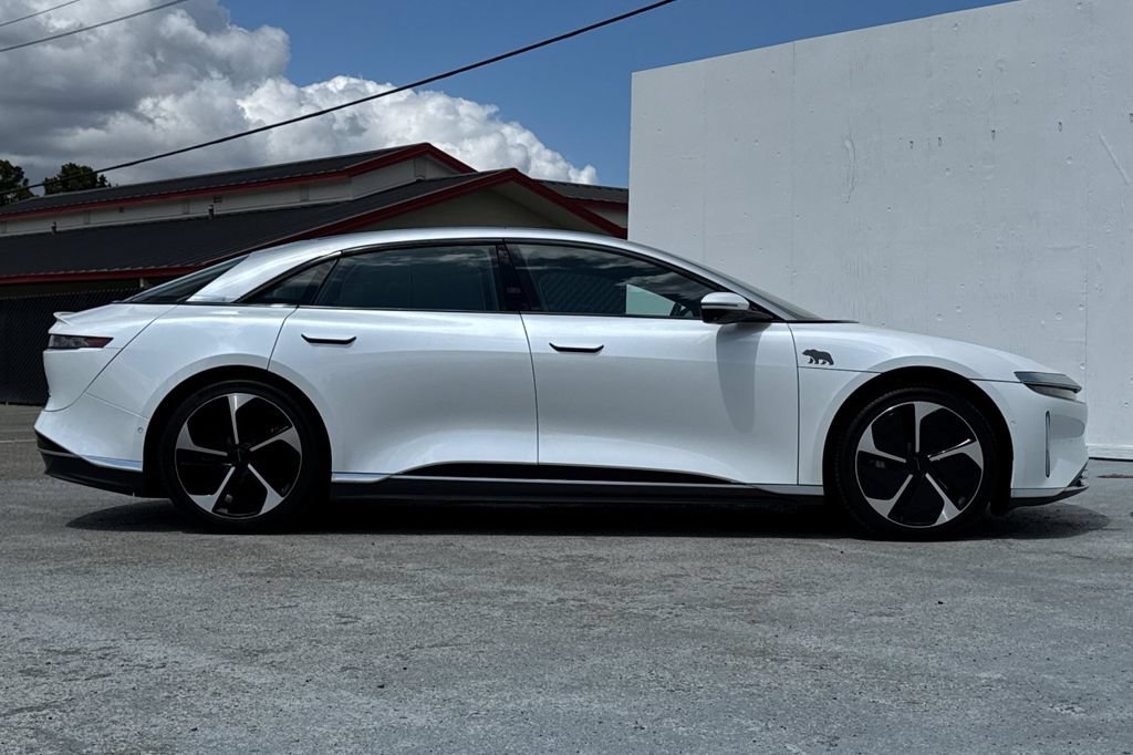 Used 2023 Lucid Air Touring AWD/4WD image 2