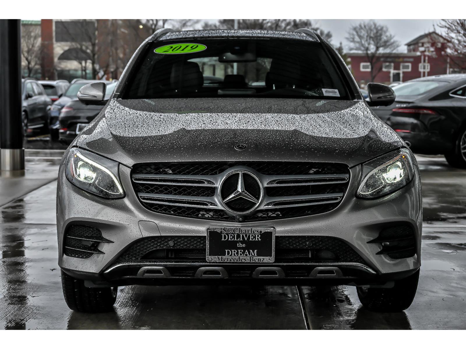 Used 2019 Mercedes-Benz GLC 300 4MATIC image 4