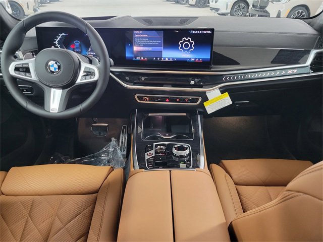 New 2026 BMW X7 xDrive40i w/ M Sport Package image 7