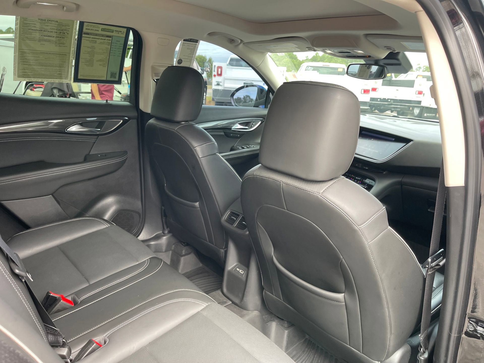 Used 2021 Buick Envision Essence w/ Technology Package I AWD/4WD image 25