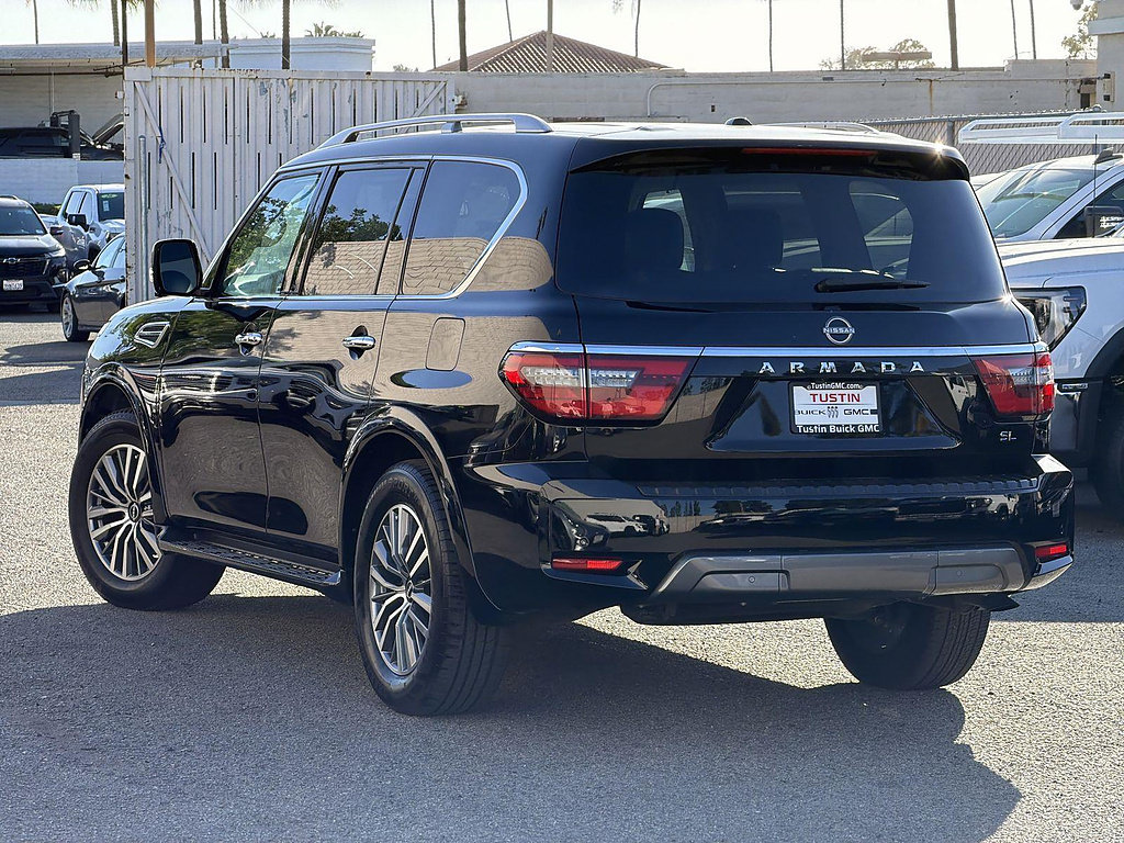 Used 2024 Nissan Armada SL w/ Captain's Chairs Package RWD image 7