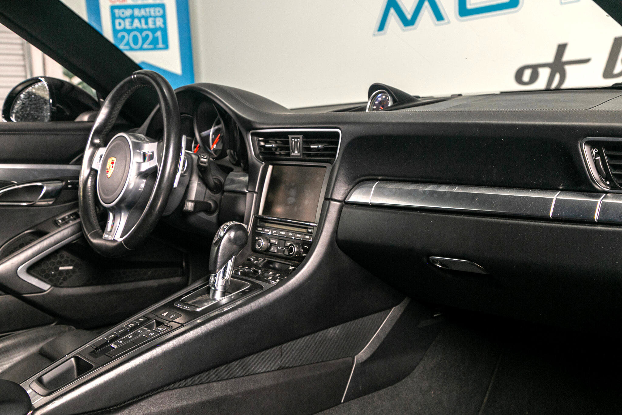 Used 2015 Porsche 911 Turbo image 10