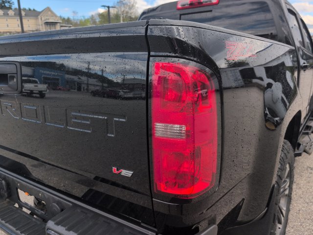Used 2021 Chevrolet Colorado Z71 AWD/4WD image 9