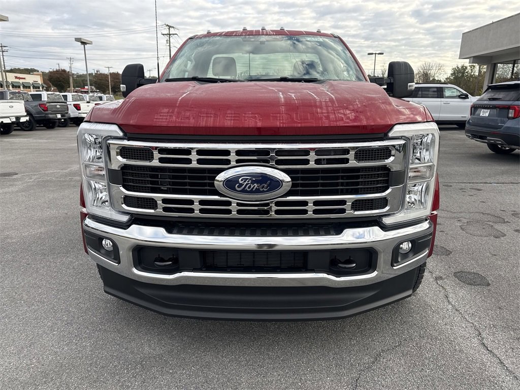New 2026 Ford F450 XLT image 2