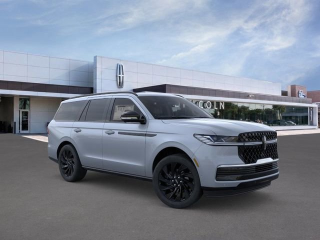 New 2025 Lincoln Navigator Reserve w/ Jet Appearance Package AWD/4WD image 7