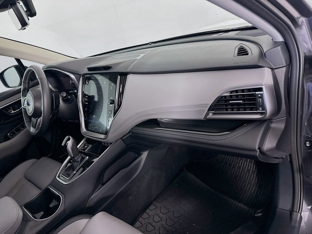 Used 2025 Subaru Outback Limited w/ Popular Package #2 image 30