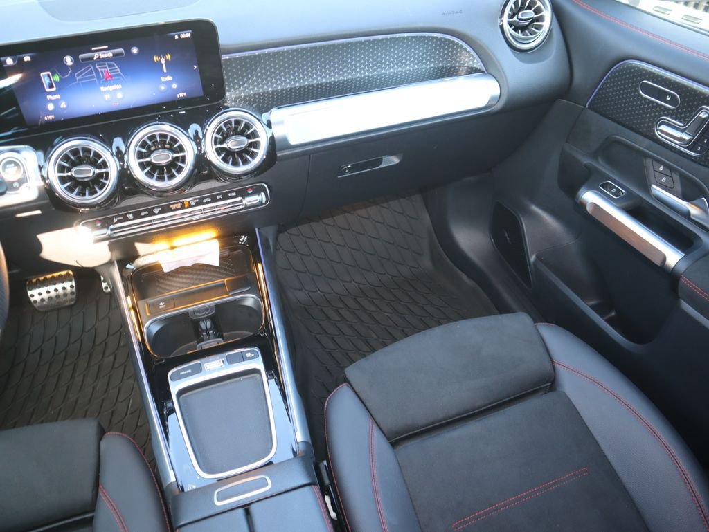 Certified 2025 Mercedes-Benz GLB 250 GLB 250 image 12