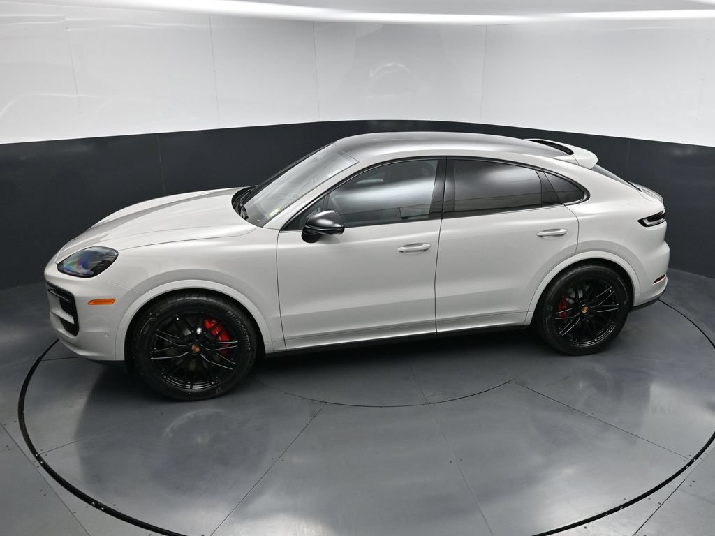 New 2026 Porsche Cayenne S AWD/4WD image 15