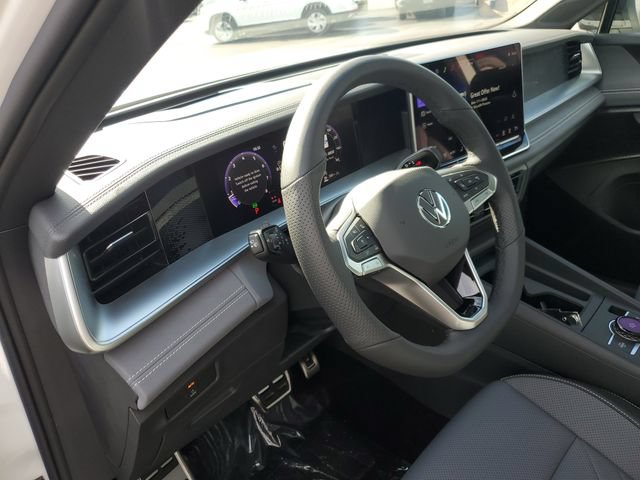 New 2026 Volkswagen Tiguan SE R-Line AWD/4WD image 19