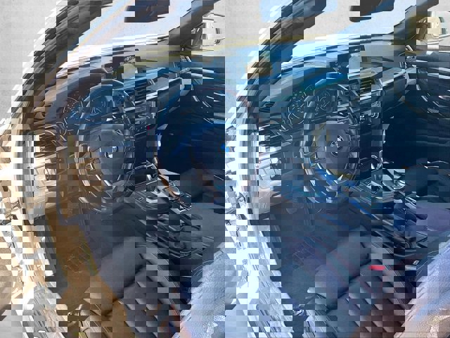 Used 2019 BMW 430i Convertible image 14