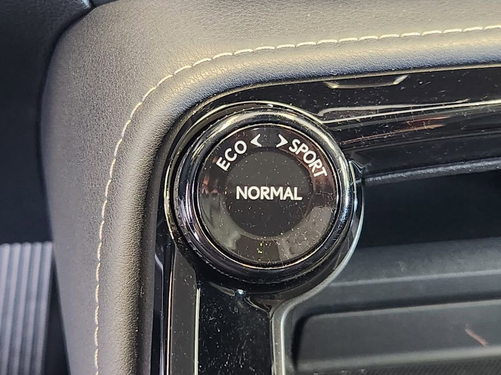 Used 2024 Lexus NX 250 FWD w/ Towing Package (2000 Lbs) image 20