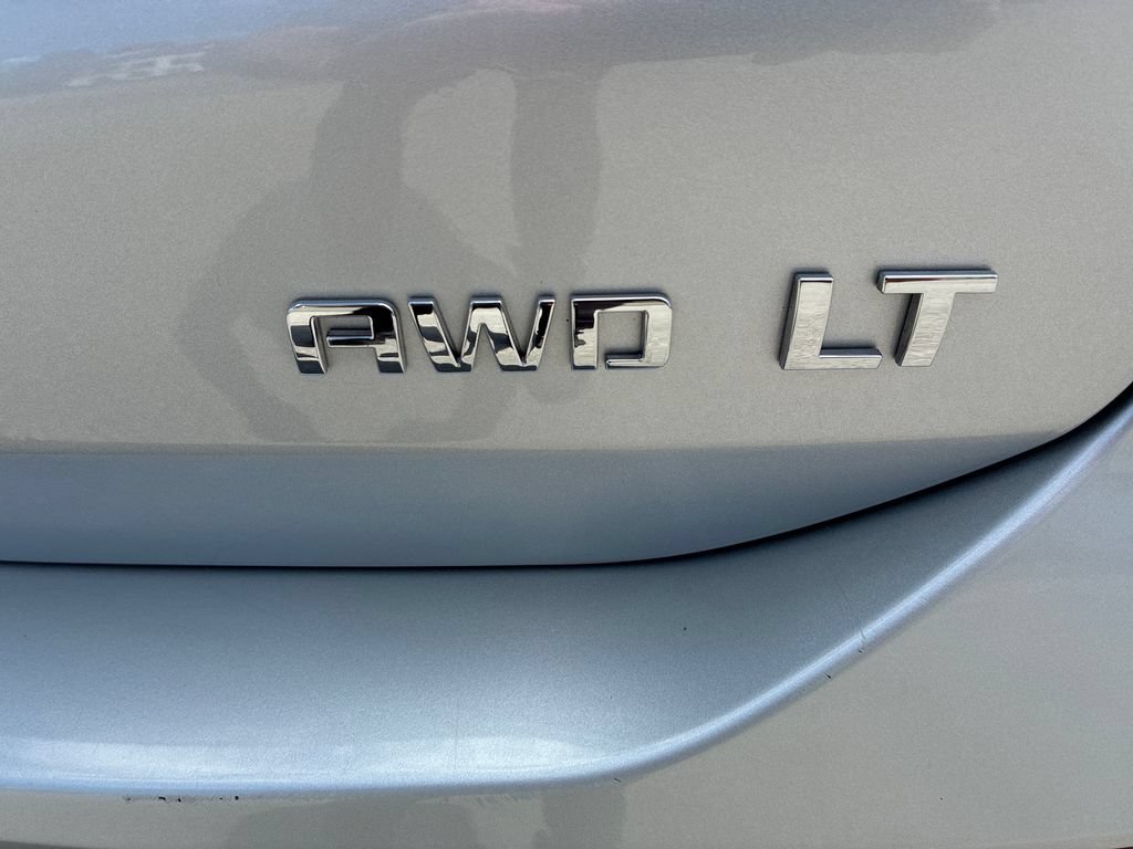 Used 2021 Chevrolet Equinox LT AWD/4WD image 46