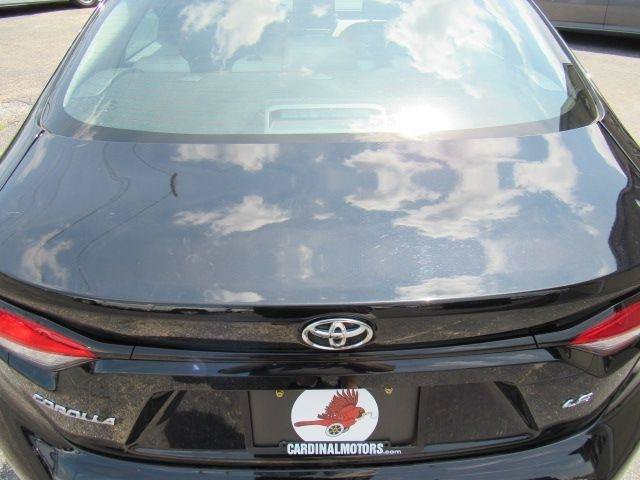 Used 2025 Toyota Corolla LE FWD image 13
