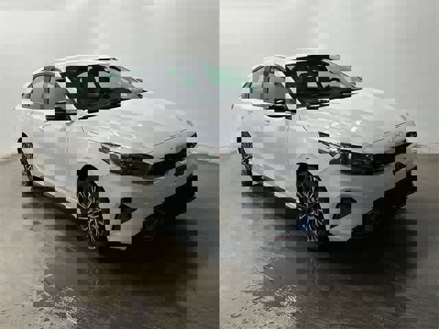 Used 2023 Kia Forte GT-Line image 31