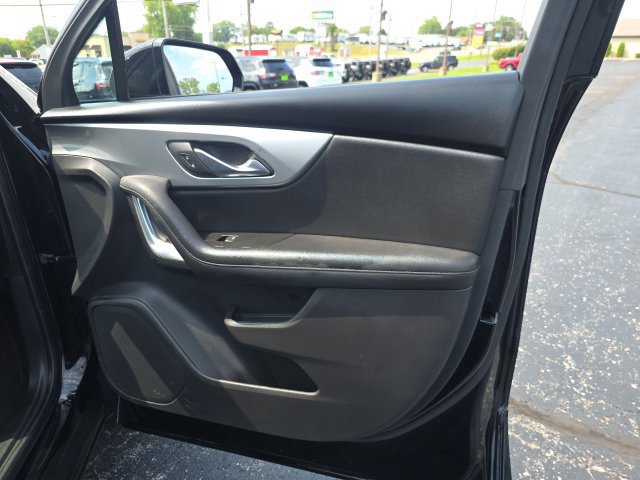 Used 2019 Chevrolet Blazer LT FWD image 27