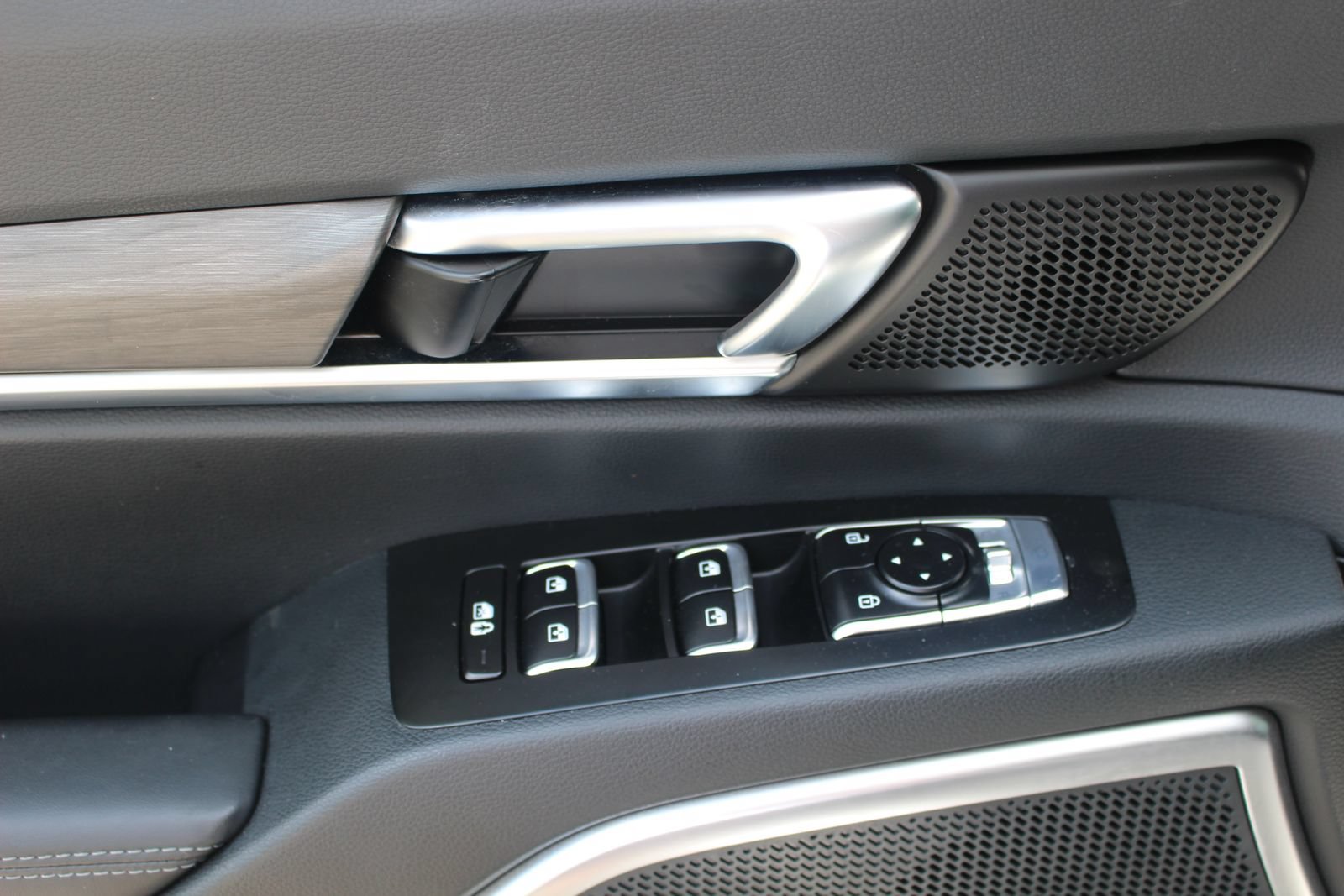 Certified 2025 Kia Telluride EX X-Line AWD/4WD image 17