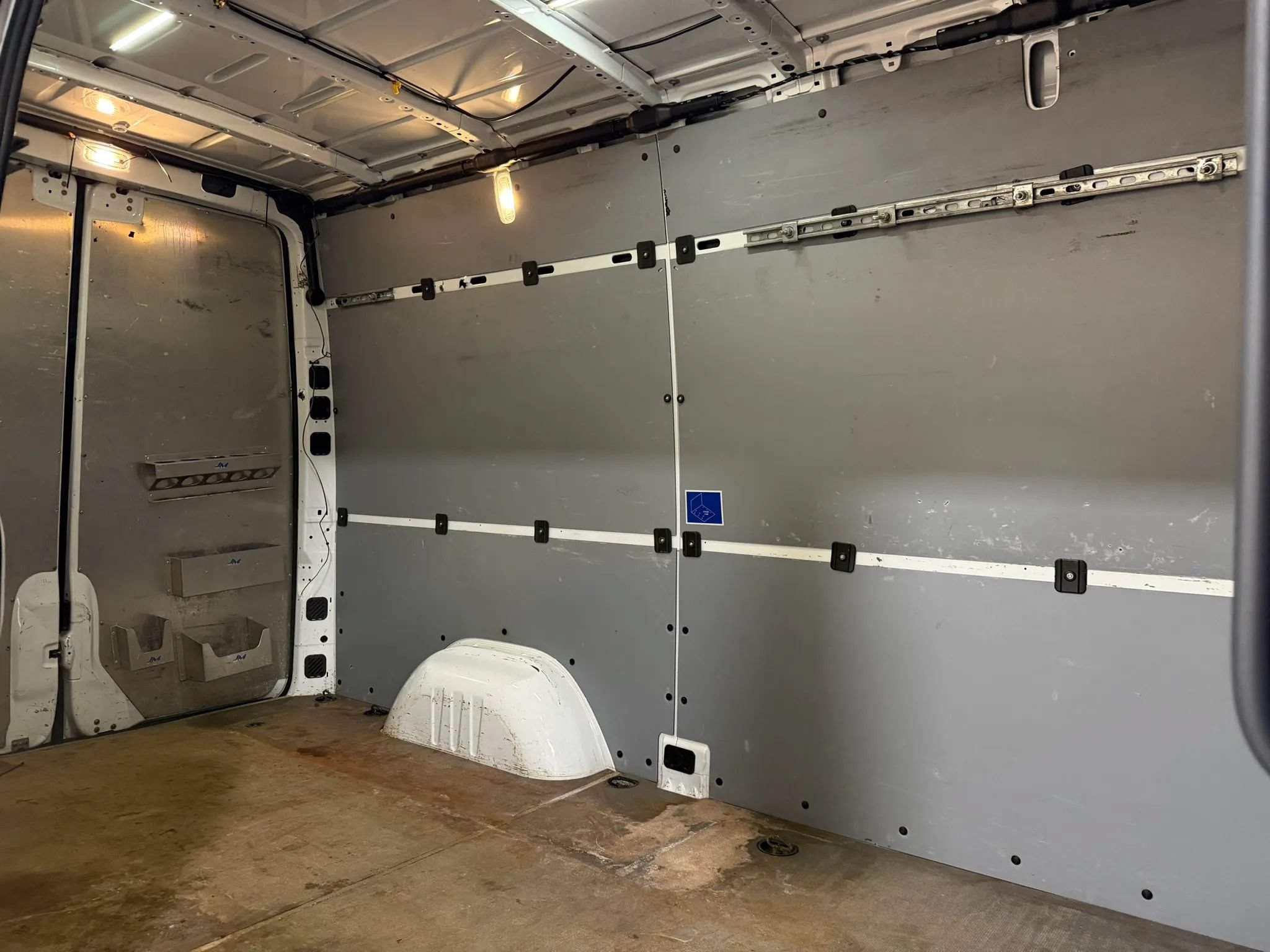 Used 2020 Mercedes-Benz Sprinter 2500 image 23