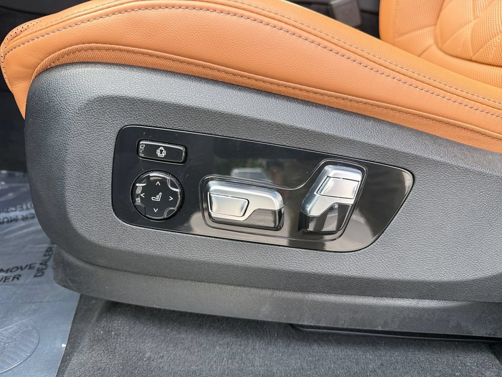 Used 2024 BMW X5 xDrive40i w/ M Sport Package AWD/4WD image 36