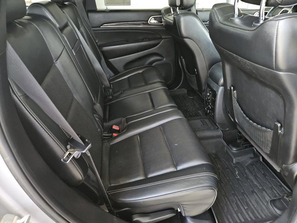 Used 2016 Jeep Grand Cherokee Overland image 37