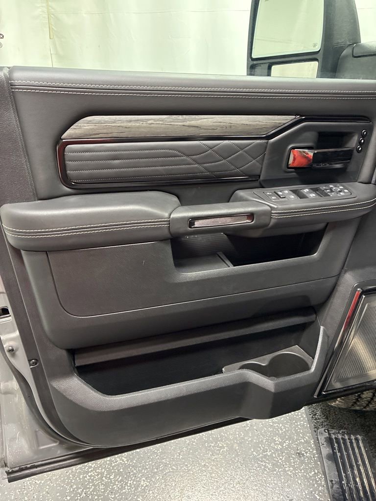 New 2026 RAM 2500 Limited image 11
