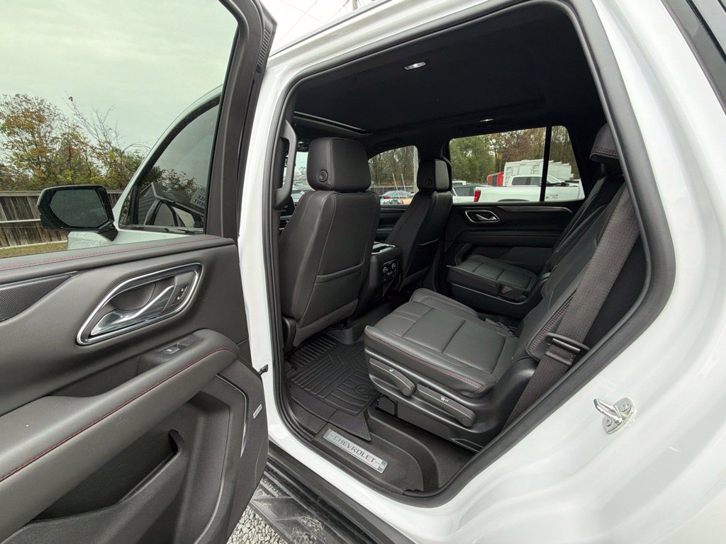 Used 2024 Chevrolet Tahoe RST w/ Sport Performance Package AWD/4WD image 14