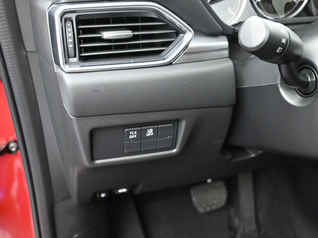 Used 2021 MAZDA CX-5 Touring image 12